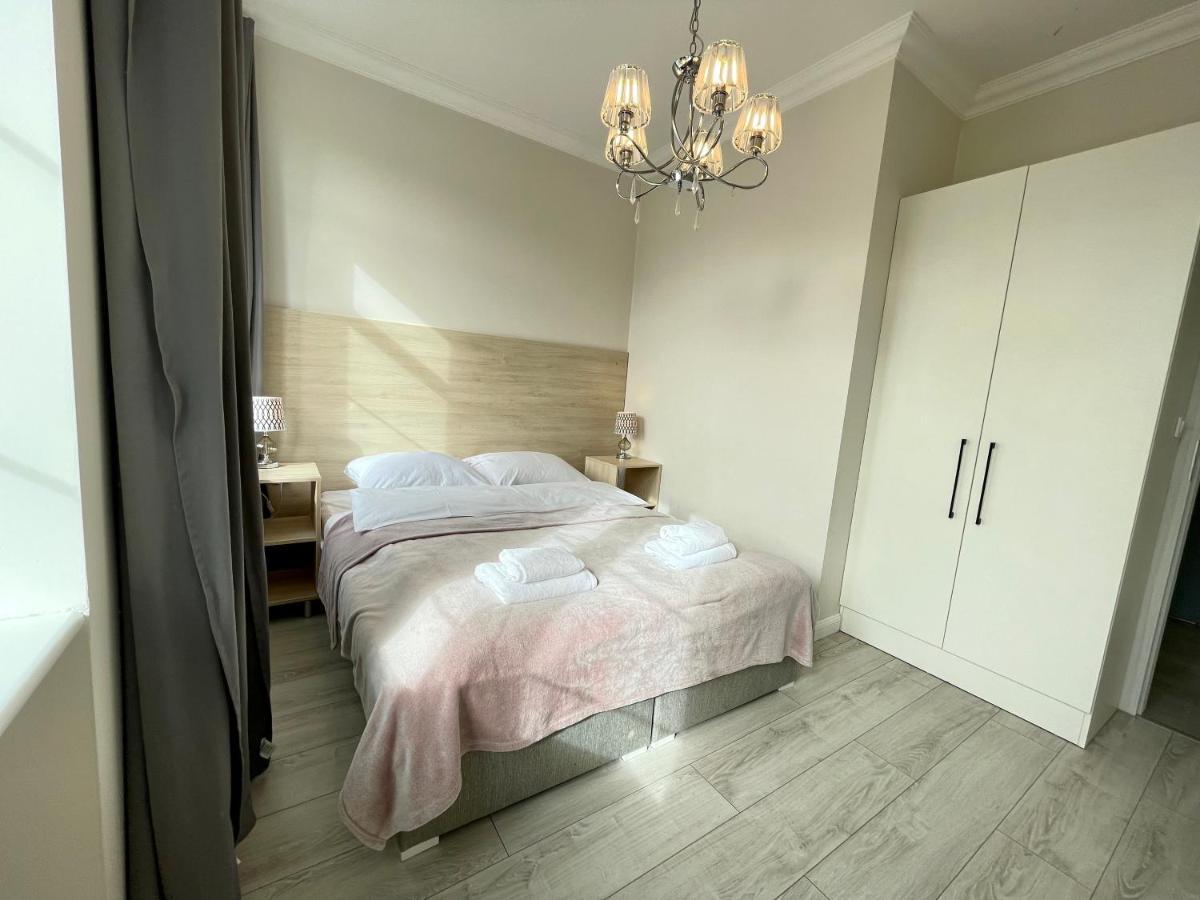 Munn 8 Apartment *